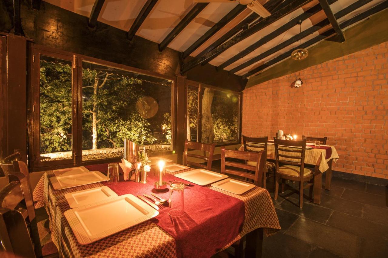 Wowstayz Pachmarhi Ecotel エクステリア 写真