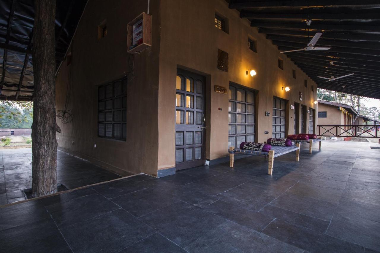 Wowstayz Pachmarhi Ecotel エクステリア 写真