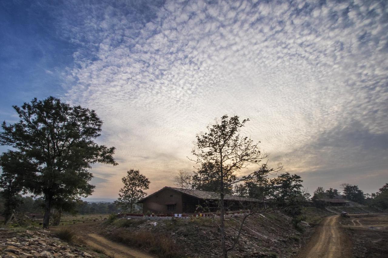Wowstayz Pachmarhi Ecotel エクステリア 写真