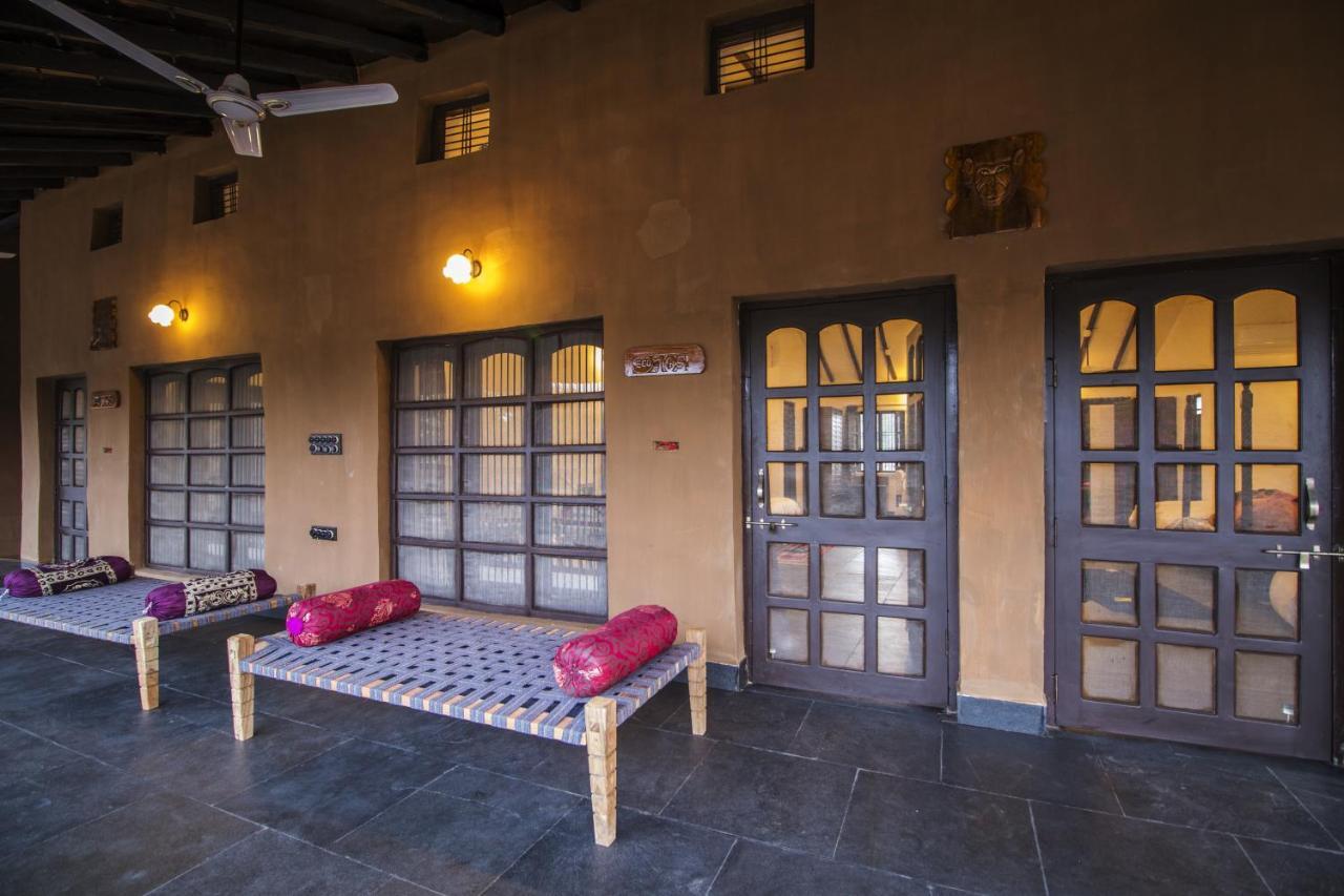 Wowstayz Pachmarhi Ecotel エクステリア 写真