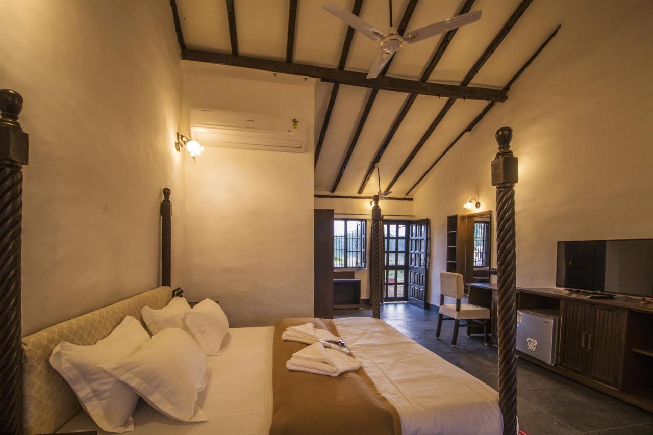Wowstayz Pachmarhi Ecotel エクステリア 写真